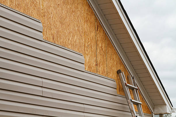 24/7 Emergency Siding experts in Wilmington, IL